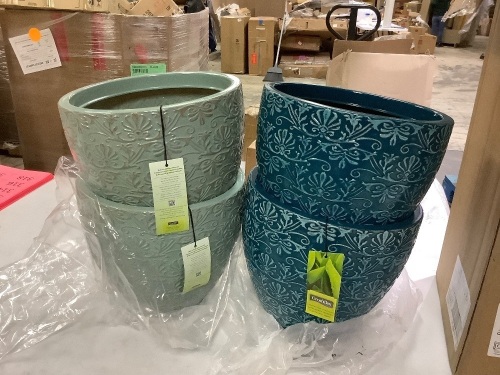 Lot of 4 Grosfellix 12 inch lightweight planters - Lot 286