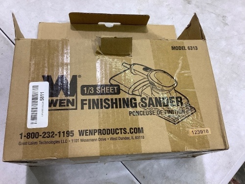 Wen 1/3 sheet finishing sander model 6313 - Lot 229