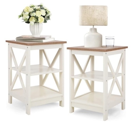 Phi Villa set of 2 end table - Lot 346