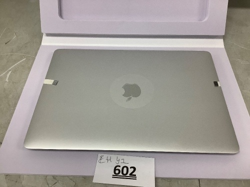 Mac Book Pro Screen Replacement - Lot 602