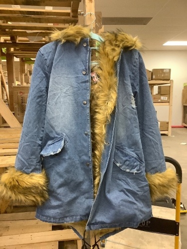 Women's Long Hooded Parka Coat Warm Denim Winter Overcoat Faux Fur Collar Qulited Jacket L - Lot 616