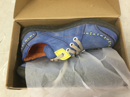 Womens Shoes Size 10 - Lot 669