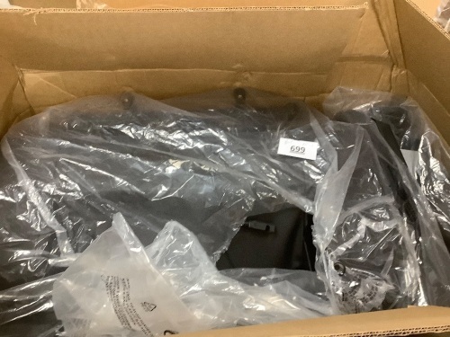 Black BCP Recliner *Repackaged* - Lot 699