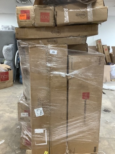 Salvage Pallet *Items Will be Broken or Missing Pieces* - Lot 700