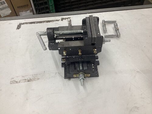 Cross Slide Drill Press Vise - Lot 661