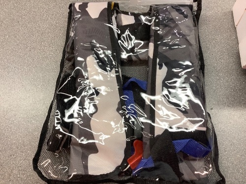 Manual Inflatable Life Jacket - Lot 266