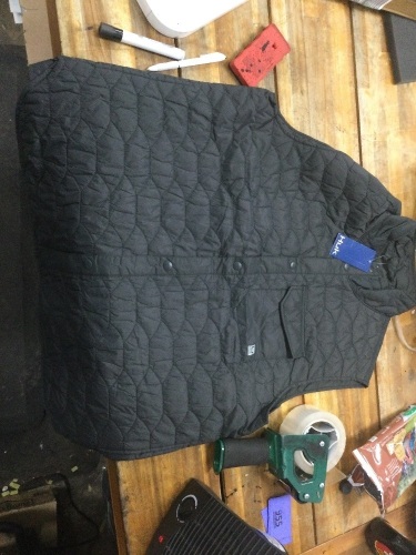 Huk Vest (Large) - Lot 954
