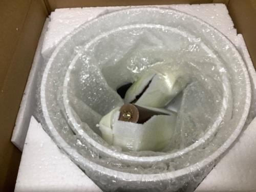 Set of Two Planter Pots With Stand - Lot 1012