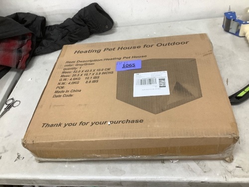 Heating Pet House for Outdoor - Lot 1065