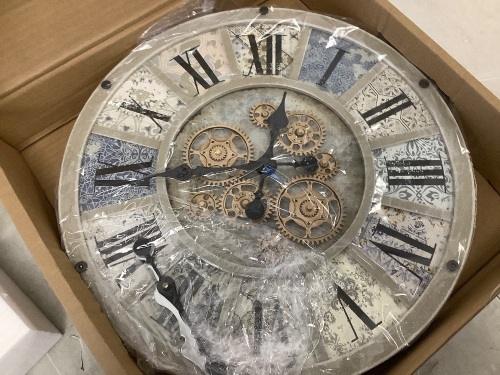 Pyhoobor Industal Steampunk Wall Clock - Lot 1051