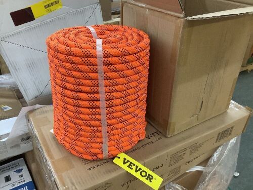 VEVOR 9/16 Inch Double Braid Polyester Rope 200 FT 1100LBS High Force  - Lot 171