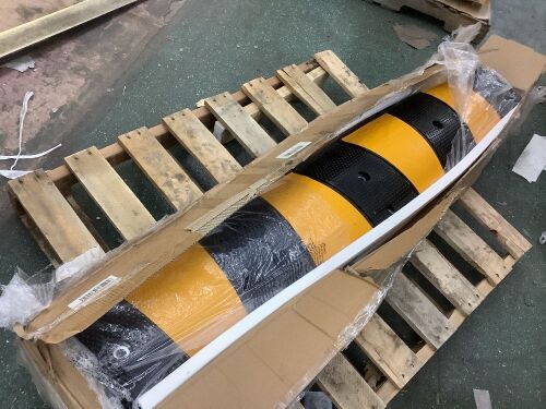 Rubber Speed Hump, Set of 2  - Lot 91