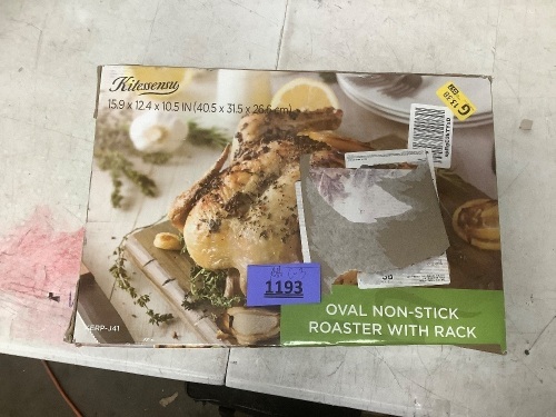Oval Non-Stick Roaster With Rack - Lot 1193