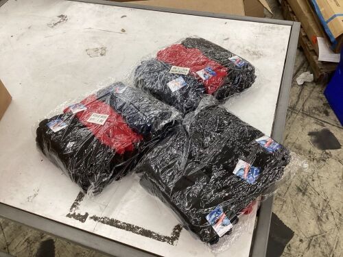 Lot of (36) Women's Polar Fleece Gloves - Lot 743