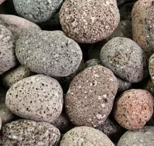 10 lbs. of Red 1 in. to 2 in. Round Lava Fire Rocks - Lot 549