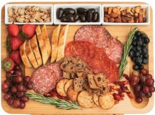 Charcuterie Board Set With Ramekins - Lot 275