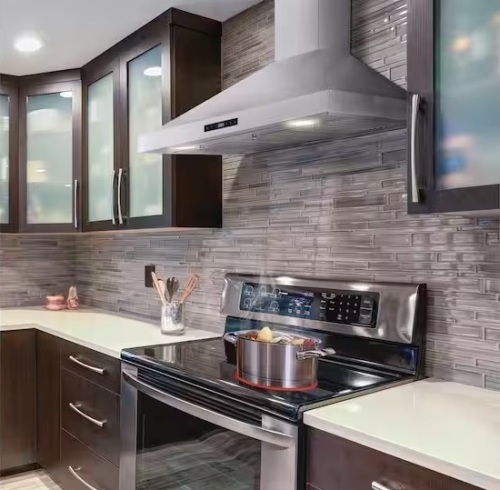 36 in. W Convertible Wall Mount Range Hood with 2 Charcoal Filters in Stainless Steel $314.10 - Lot 91