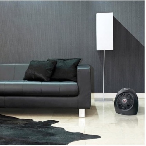 Vornado AVH2 Plus Whole Room Heater with Automatic Climate Control, Black - Lot 420