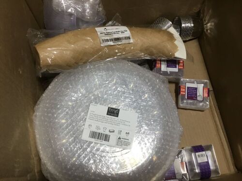 Lot of Disposable Plastic Ware - Lot 883