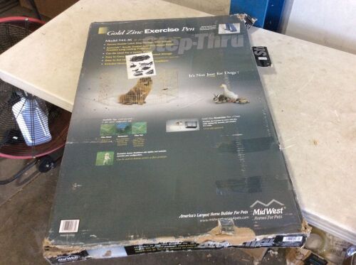 MidWest Foldable Metal Dog Exercise Pen - Lot 1046