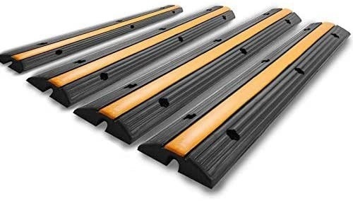 Happybuy 4 Pack of 1-Channel Rubber Cable Protector Ramps Heavy Duty 22046Lbs Load Capacity - Lot 170