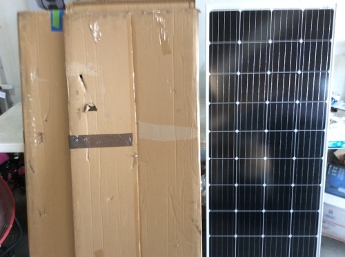ECO-WORTHY 195W 12V Monocrystalline Solar Panel - Lot 67