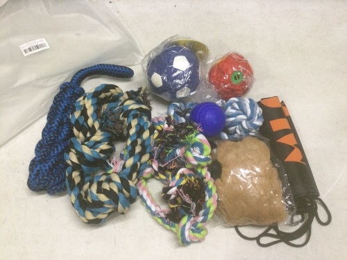 Lot of Dog Toys - Lot 1045