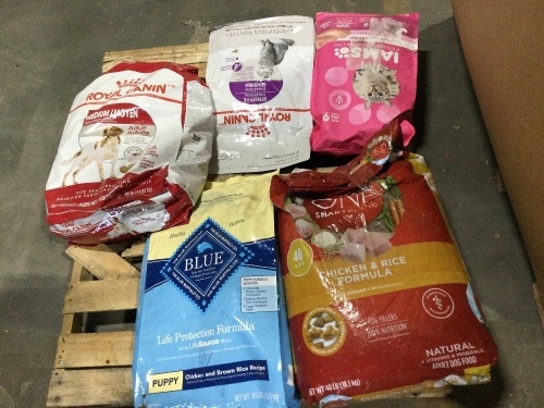 Lot of (5) Bags of Dog Food - Lot 779
