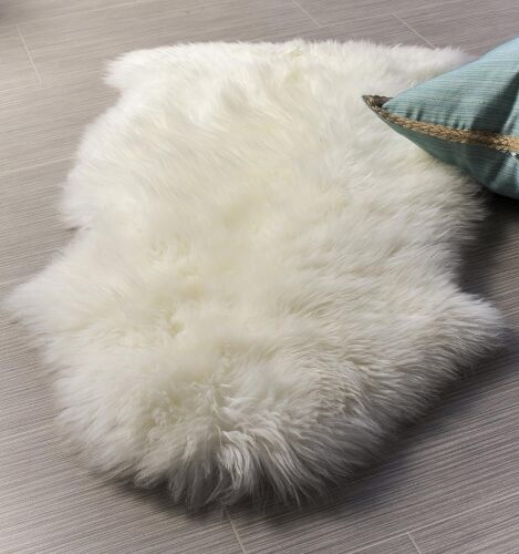 Sheepskin Rug for Bedroom, Living Room - Lot 1675