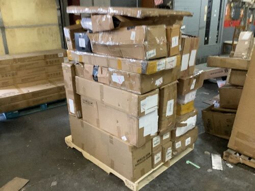 Pallet of Auto Parts & Accessories Including Lighting, Suspension, Trim Pieces & More - Uninspected - Lot 290