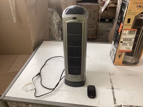 Lasko 1500W 22 in. Gray Electric Tower Ceramic Space Heater with Digital Display, Thermostat and Remote Control  - Lot 565