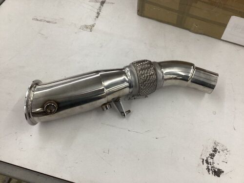 Downpipe  - Lot 606