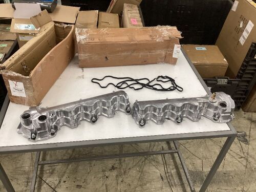 Engine Valve Covers - Lot 552
