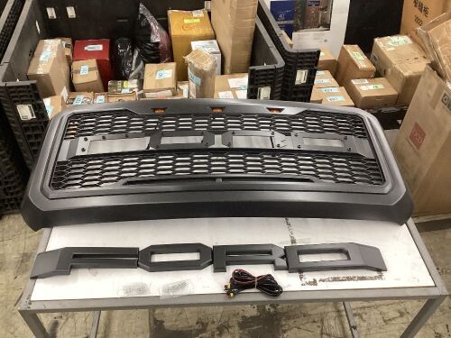 Ford Front Grille  - Lot 412