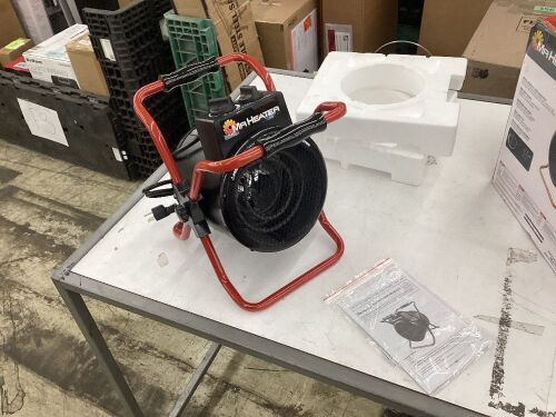 Mr. Heater 5,118 BTU Forced Air Portable Electric Furnace with 6 ft. cord  - Lot 471