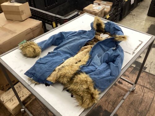 Denim & Faux Fur Coat, XL - Lot 305