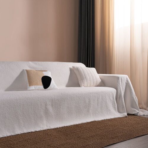 Cozy Winter Style Couch Cover, Pearl Mist, 71" x 165"  - Lot 326