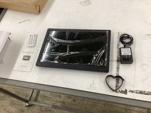 Digital Photo Frame  - Lot 349