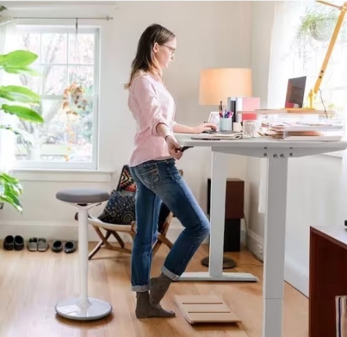 Electric sit and stand desk - Lot 152a