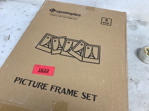 Picture Frames  - Lot 1610