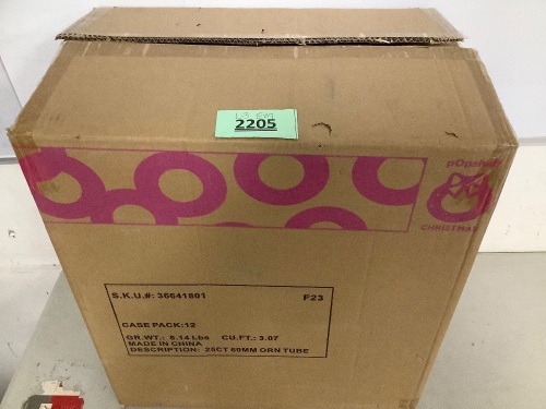Case of ornaments  - Lot 2205