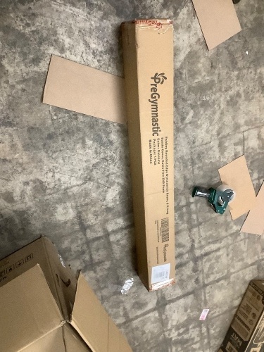 Pregymnastic folding beam 8ft - Lot 2270