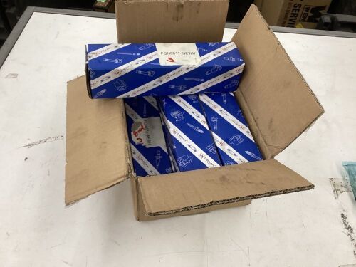 Lot of (6) Diesel Fuel Injector - Lot 329