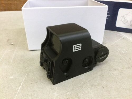 AKFIRE 553 Replica Metal Holographic Red and Green Dot Sight Scope - Lot 494
