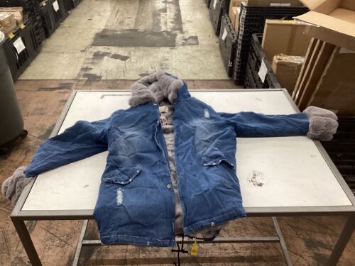 Denim & Faux Fur Coat, XL - Lot 712