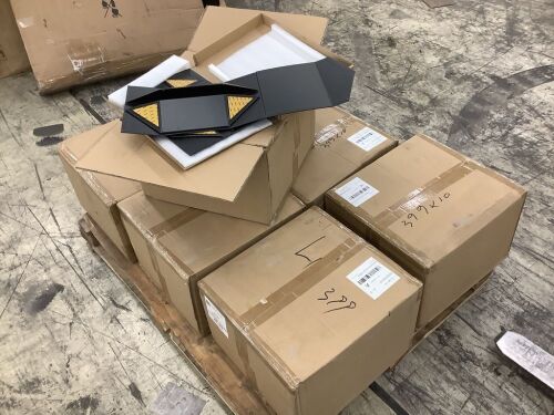 Lot of (69) Gift Boxes with Magnetic Lids, 9.5" x 7" x 4", 2 Pack - Lot 163