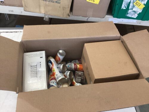 Box of Small Items - Lot 569