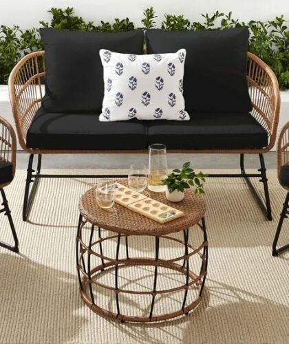 Rope Wicker Outdoor Bench & Table - No Hardware  - Lot 366