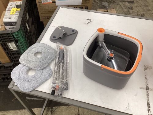 Square Spin Mop and Bucket  - Lot 268