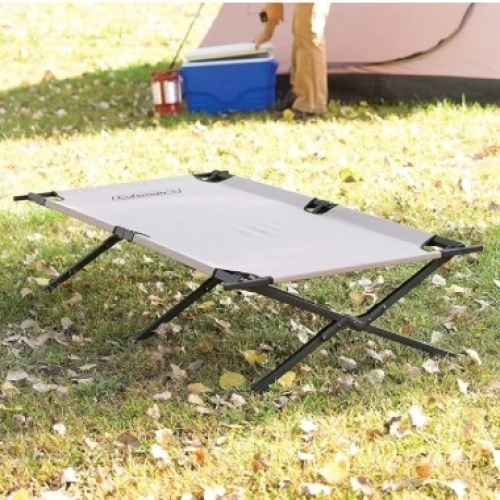 Camping Cot, Easy-to-Assemble Folding Cot Supports Campers up to 6ft 2in or 300lbs, Great for Camping, Lounging, & Elevated Sleeping - Lot 212
